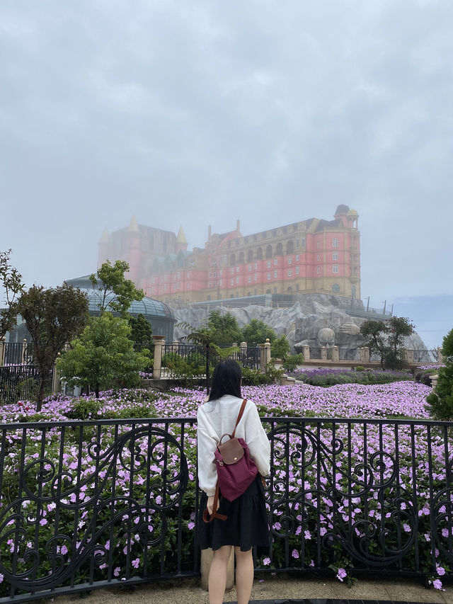 ดานัง บานาฮิลล์ในวันที่ฝนตก