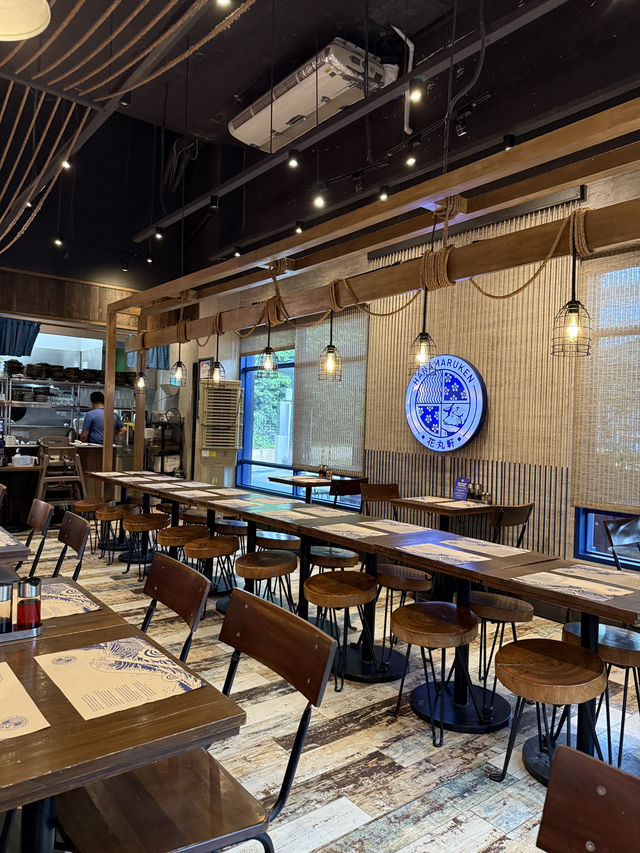 🛍️ Weekend Shopping & Dining in BGC, Manila
