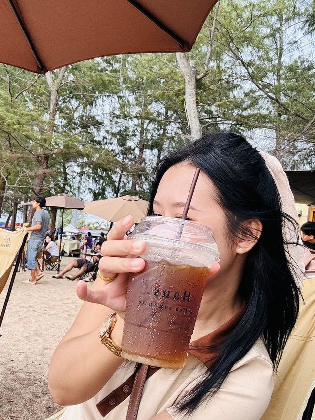 🧉จิบกาแฟ ริมหาด แหลมเจริญ 🏖️ 🧉จิบกาแฟ ริมหาด แหลมเจริญ 🏖️