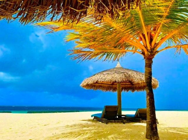 Constance Moofushi — The Art of All-Inclusive Perfection