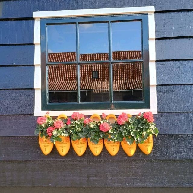 👞“Clogs and Windmills — A Fairytale Walk Through Zaanse Schans” 👞“Clogs and Windmills — A Fairytale Walk Through Zaanse Schans”