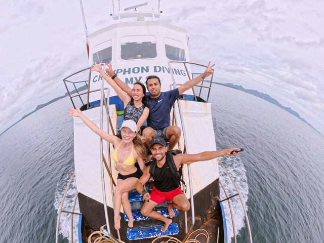 ดำน้ำลึกกับ Chumphon Diving Center 