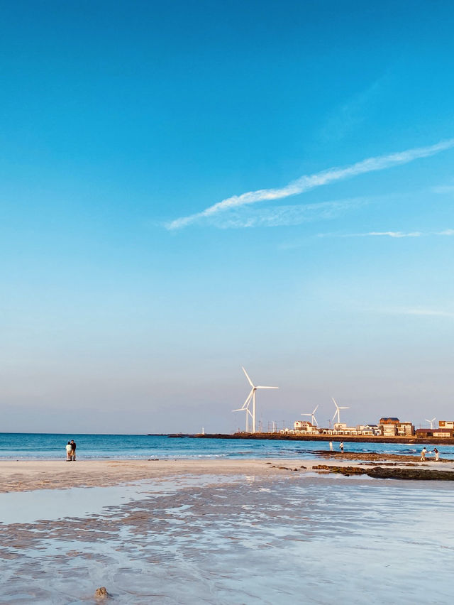 The Trendiest Coastal Vibe