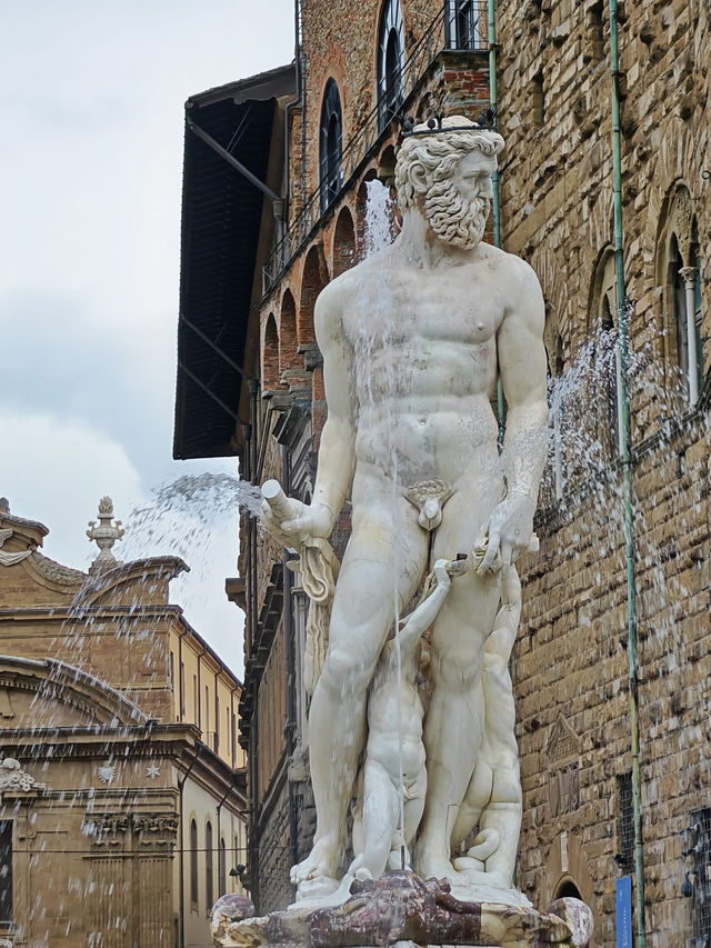 Solo in Florence, Again: A Love Affair with the Details