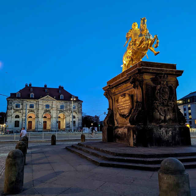 Frauenkirche Dresden, A Testament to Resilience and Beauty