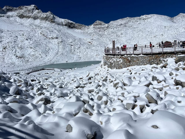 ไปเที่ยวกันที่Dagu Glacierสวิตเซอร์แลนด์แดนมังกร! ไปเที่ยวกันที่Dagu Glacierสวิตเซอร์แลนด์แดนมังกร!