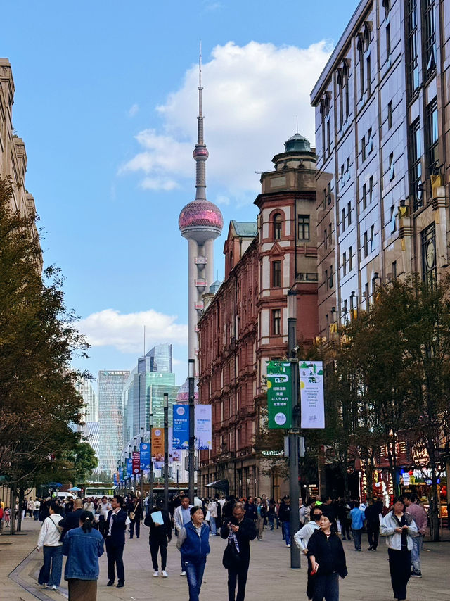 Skyline dreams in Shanghai Skyline dreams in Shanghai