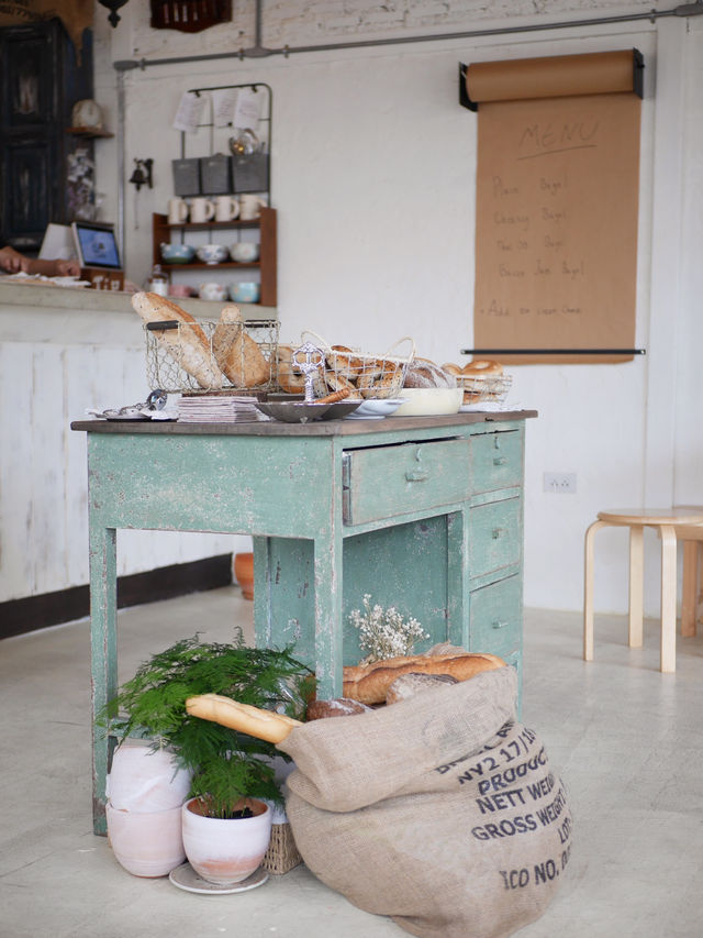 คาเฟ่ Pet Friendly หัวหิน มู้ดเกาหลี 🥯🍋☕️