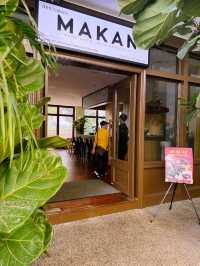 Tune Hotel KLIA Aeropolis: The Go-To Transit Stay in Sepang 🚀✨