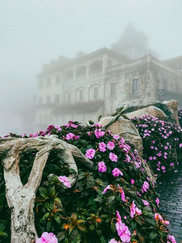 BA NA HILLS, Danang, Vietnam BA NA HILLS, Danang, Vietnam