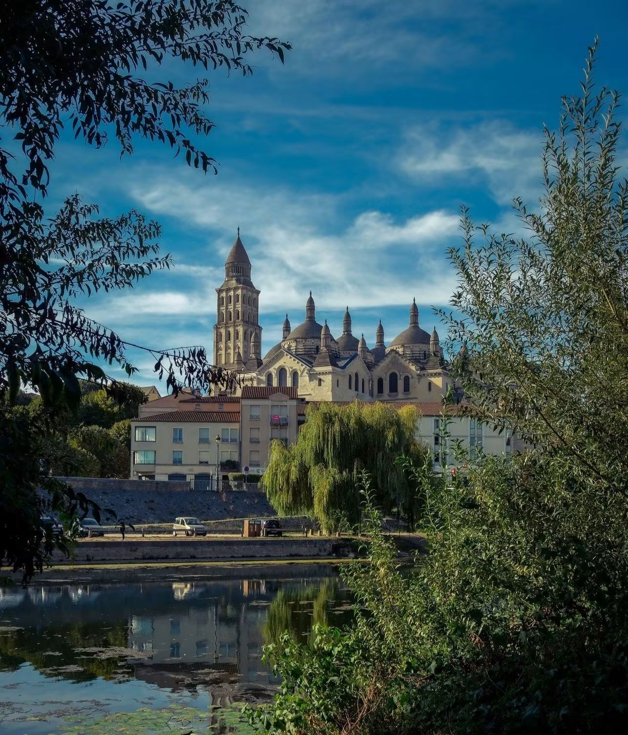 ✨ Périgueux, Dordogne — A Timeless Journey Through the Heart of Southwestern France 🇫🇷