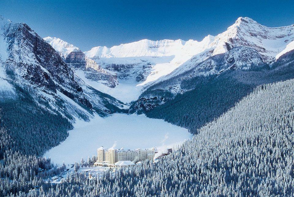 Exploring Lake Louise: Glacial Water, Alpine Trails, and High Mountain Teahouses!