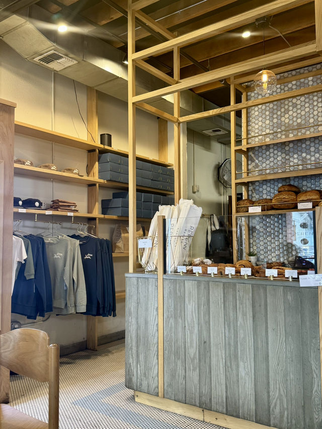美國內華達州Reno 必去咖啡廳：Perenn Midtown咖啡廳