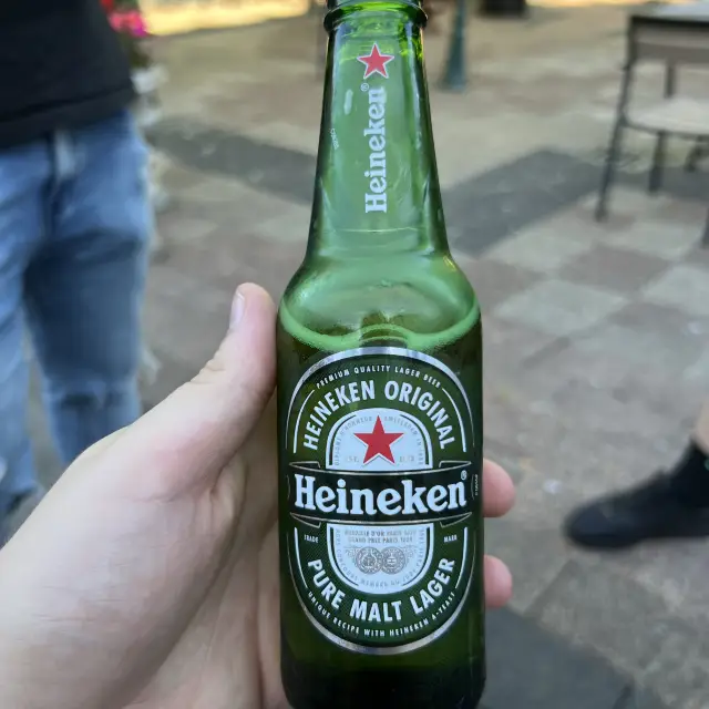 Cheap Beer & Big Fries! 