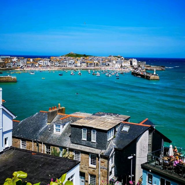 Cornwall: Coastal Wonders & Cultural Charm