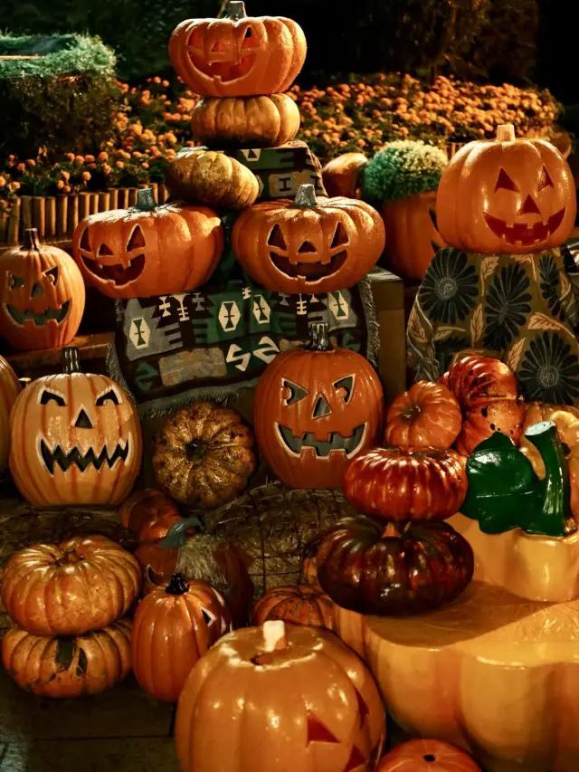 Night of Terror - Shanghai Happy Valley Halloween Adventure