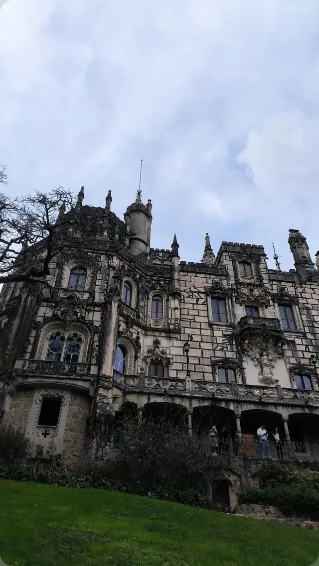 🏰 Exploring the Mystical Interiors of Quinta da Regaleira 🏰