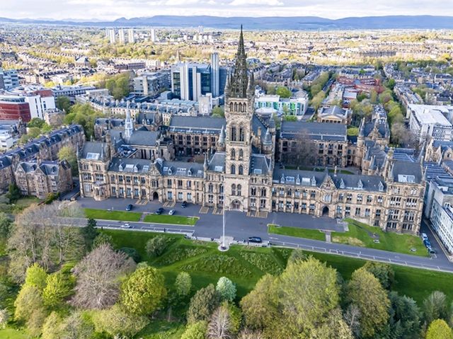 Glasgow: Discover Scotland's Rich History and Stunning Architecture