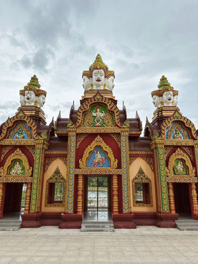 One of the most beautiful temples in South of Thailand 