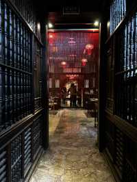 You are in restaurant, but feel like an historical museum! It’s possible in Hoi An