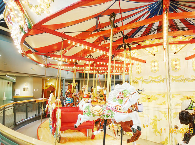 🎠 Burnaby Village Museum의 하이라이트 회전목마