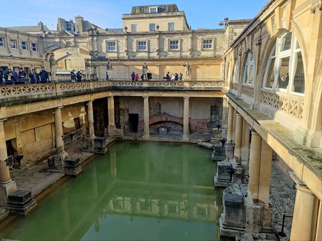 Bath: Elegance in Stone and Steam