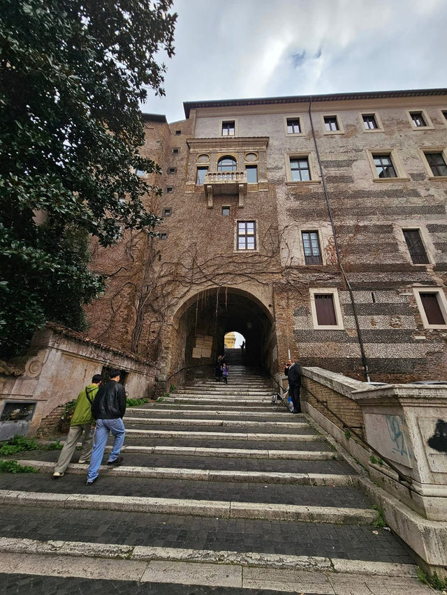 ROM: WHERE HISTORY WHISPERS & BEAUTY NEVER ENDS