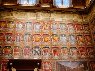 皇家大廳恭候您的光臨🏰