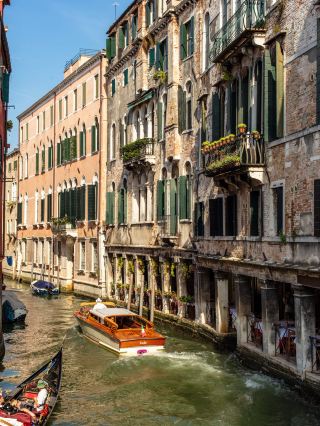 🇮🇹 Venice on a warm summer day