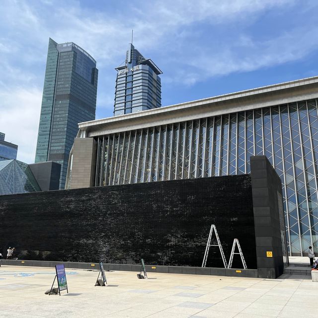 打卡深圳音樂廳