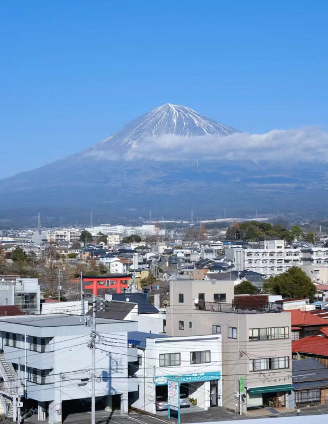 Beautiful scenery on the way to Shizuoka business trip.