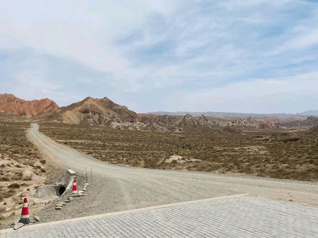 Surreal Alien Valley in Gansu 🇨🇳