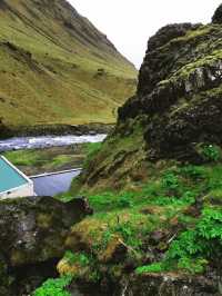 露天溫泉天花板 ＆在冰島泡著溫泉看極光
