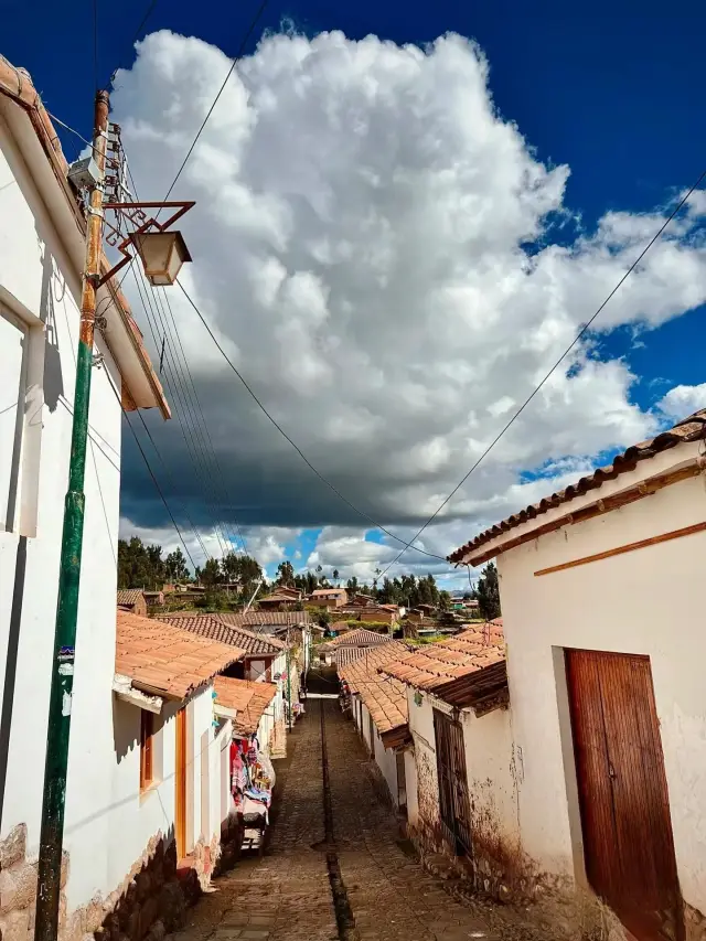Welcome to the unique Chinchero in Peru