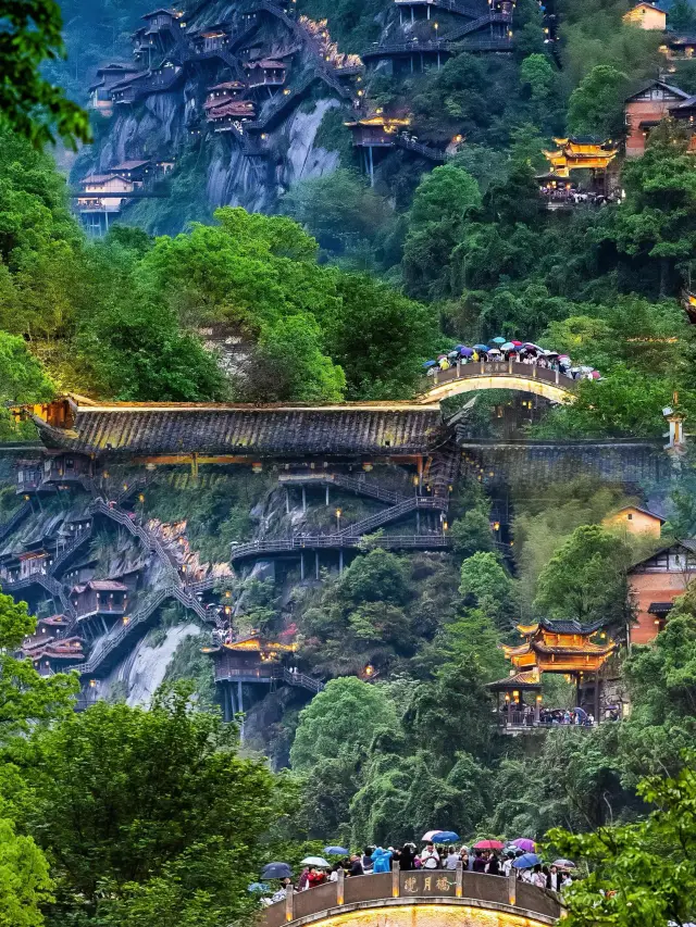 Compared to Jingdezhen, I love this small town that made it onto National Geographic's list even more