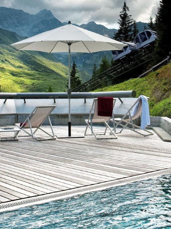 Swiss Bliss 🏔️🇨🇭: Unwind at Tschuggen Grand Hotel!