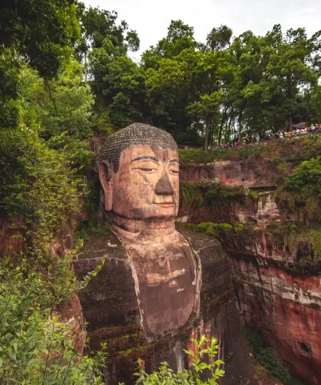 Eat and Play Guide｜Detailed Guide to Eating, Drinking, and Playing at Leshan Giant Buddha.