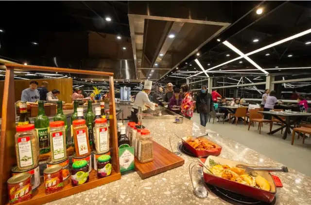 蓮花リゾートホテル、異なる砂漠体験。