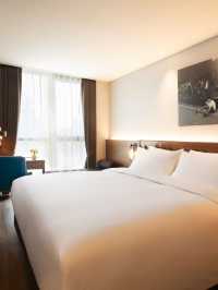 🌟 Seoul Sleeps: Stylish Stays at Mercure Ambassador! 🌟