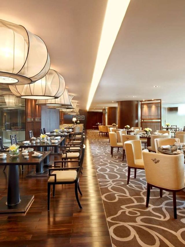 🌟 Hanoi's Hidden Gem: Pan Pacific Hotel! 🌟