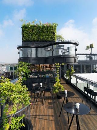 🌟✨ Hanoi's Hidden Gem: La Nueva Boutique Hotel 🌃🛌