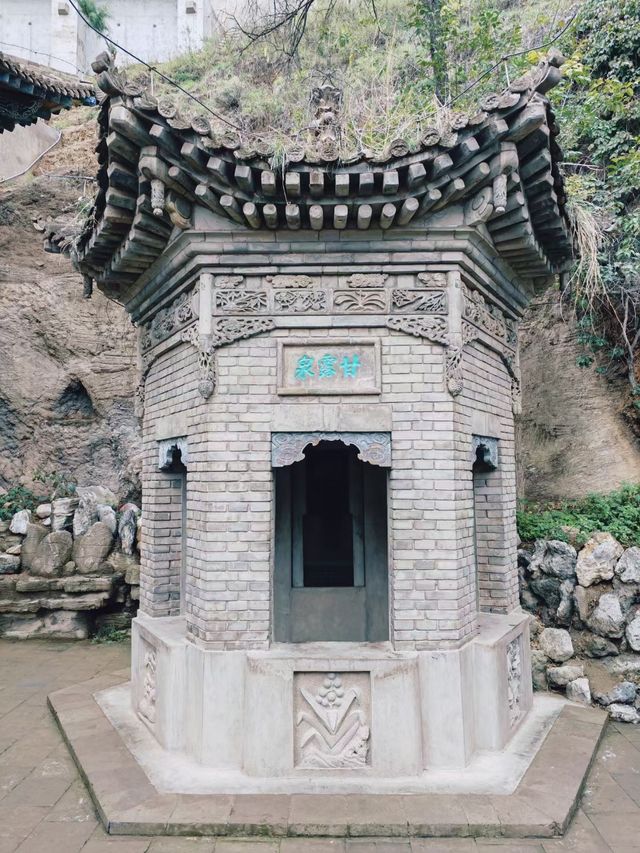 蘭州五泉山，邂逅一場山水間的詩意時光