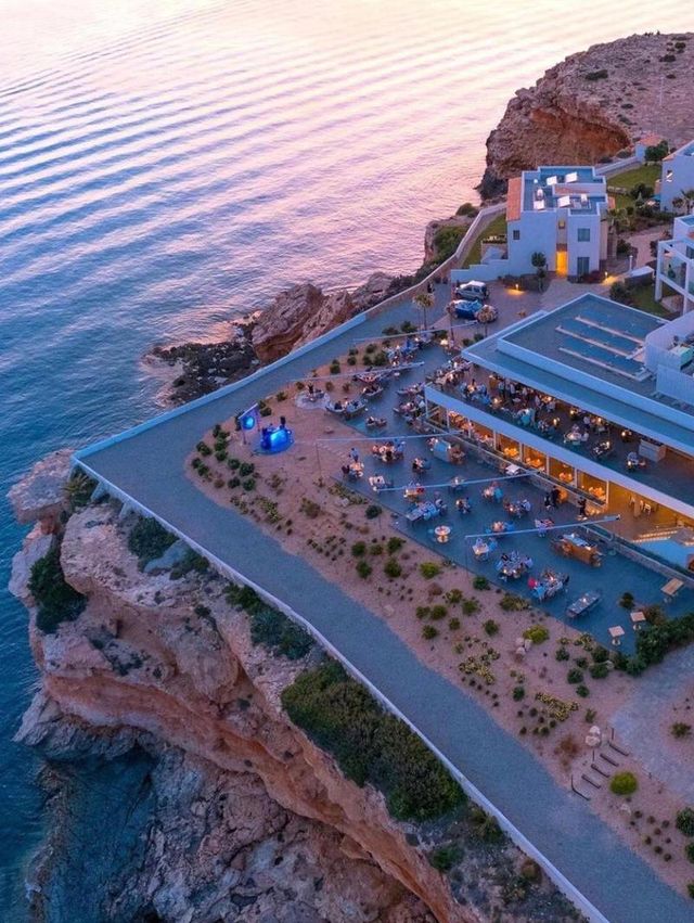 Ibiza Music Hotel, a must-visit travel destination in this lifetime! 🎶🏨✨