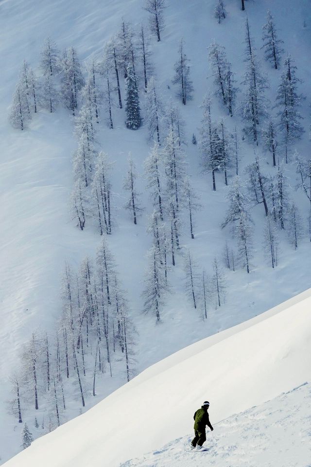 冬日仙境 | 新疆阿勒泰滑雪探險全攻略。 冬日仙境 | 新疆阿勒泰滑雪探險全攻略。