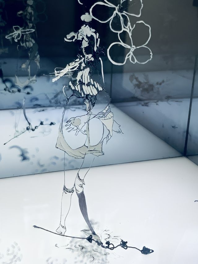 外灘免費欣賞展覽，編織者迷宮第二章。
