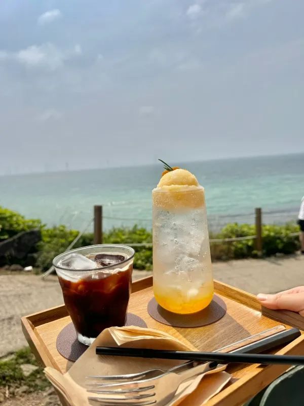 Relaxing by the Sea in Aewol-eup, Jeju