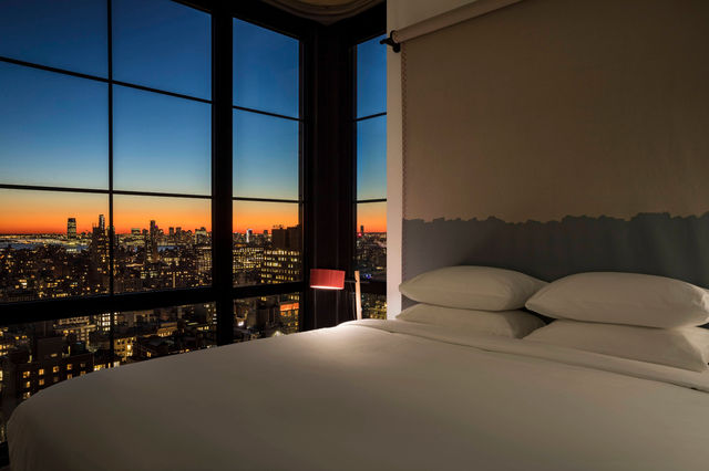 Moxy NYC Chelsea｜曼哈頓時尚熱點   酒店：Moxy NYC Chelsea 。