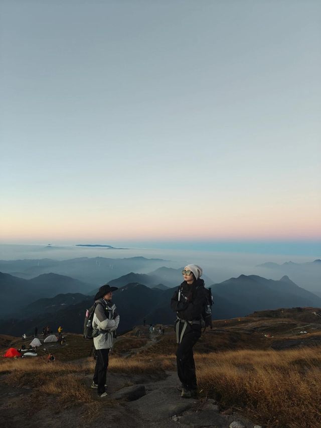 江西贛州齊雲山，雲海日出！星空銀河！。