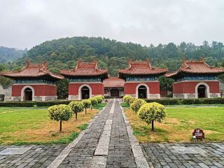 Fushun Qing Yongling: A Royal Mausoleum Steeped in History