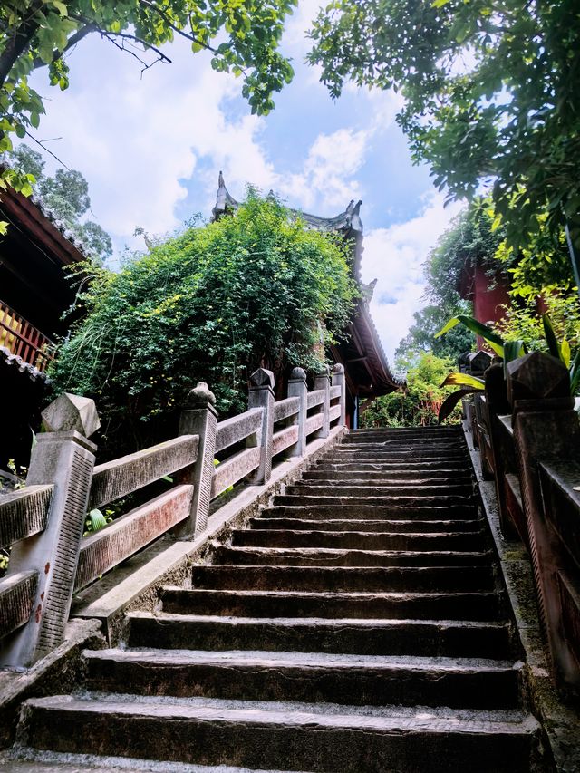 非常值得一看的，四川綿陽七曲山大廟